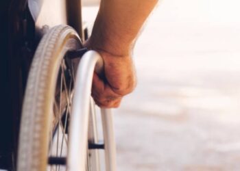 നിസ്സഹായവസ്ഥയുടെ തീരങ്ങളിൽ