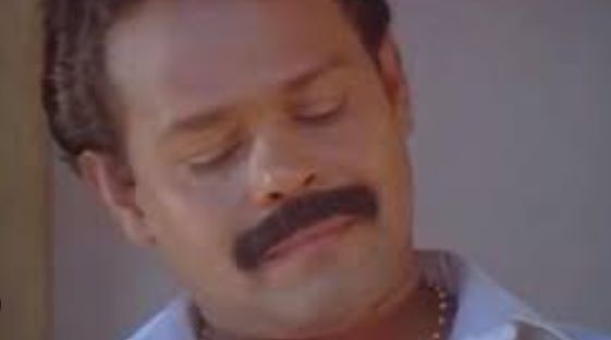 അയാൾ കരയുകയാണ്