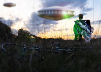 ദേവതയും പെട്ടകവും